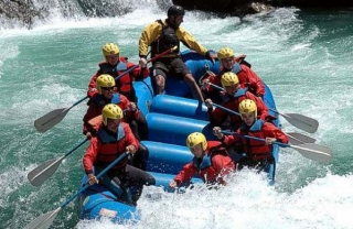 Rafting sobre agua